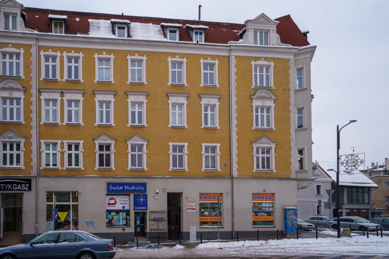 Nowoczesny Apartament Gliwice - 200 Metrow Od Rynku Exterior photo